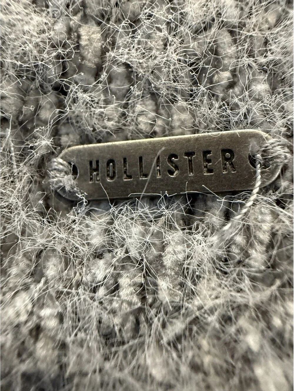 Hollister Gray Knit V-Neck Long Sleeve Pullover Sweater Logo Size L